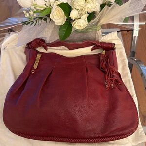 Chic Cole Haan Burgundy Leather Shoulder Bag